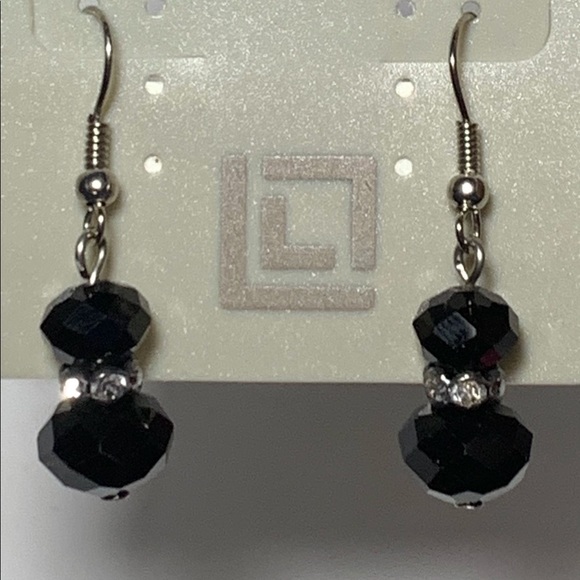 Black Dangle Earrings - Picture 1 of 1